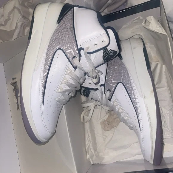 Mens air Jordan 2 retro white/fire red-black -sail size 8 - Picture 4 of 10